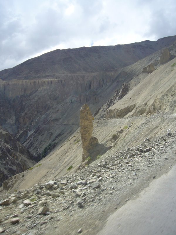 Travel - India - Ladakh - Rented Car - Back to Leh